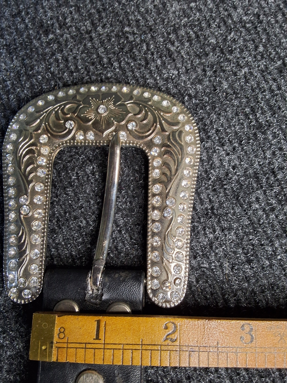 Silver Western-Style Rhinestone Belt Buckle - Men Accessories
